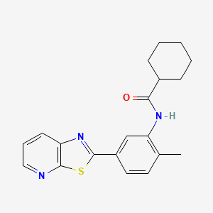molecular formula C20H21N3OS B2624745 N-(2-methyl-5-(thiazolo[5,4-b]pyridin-2-yl)phenyl)cyclohexanecarboxamide CAS No. 863594-20-1