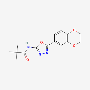 molecular formula C15H17N3O4 B2625177 N-(5-(2,3-dihydrobenzo[b][1,4]dioxin-6-yl)-1,3,4-oxadiazol-2-yl)pivalamide CAS No. 851094-64-9