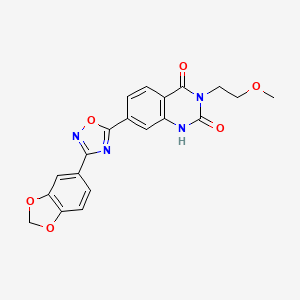 molecular formula C20H16N4O6 B2625706 7-(3-(苯并[d][1,3]二氧杂环-5-基)-1,2,4-恶二唑-5-基)-3-(2-甲氧乙基)喹唑啉-2,4(1H,3H)-二酮 CAS No. 1357817-65-2
