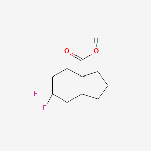 molecular formula C10H14F2O2 B2625883 6,6-二氟-2,3,4,5,7,7a-六氢-1H-茚满-3a-羧酸 CAS No. 2309447-34-3