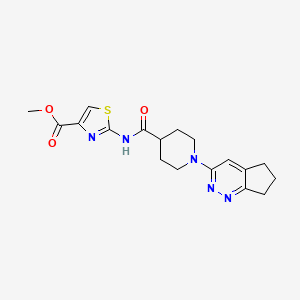 molecular formula C18H21N5O3S B2626212 2-(1-{5H,6H,7H-环戊并[c]哒嗪-3-基}哌啶-4-酰胺)-1,3-噻唑-4-甲酸甲酯 CAS No. 2097861-41-9