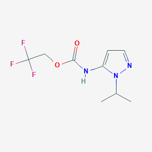 2,2,2-trifluoroethyl N-[2-(propan-2-yl)-2,3-dihydro-1H-pyrazol-3-ylidene]carbamate