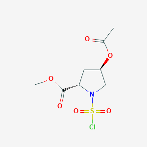 molecular formula C8H12ClNO6S B2627685 Methyl (2S,4R)-4-acetyloxy-1-chlorosulfonylpyrrolidine-2-carboxylate CAS No. 2243501-45-1