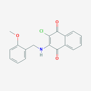 molecular formula C18H14ClNO3 B2627686 2-氯-3-[(2-甲氧基苄基)氨基]萘醌 CAS No. 866157-70-2