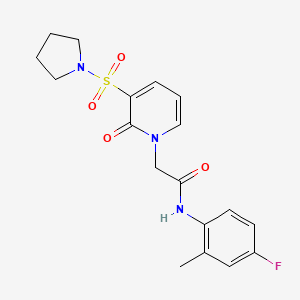 molecular formula C18H20FN3O4S B2628813 N-(4-氟-2-甲基苯基)-2-(2-氧代-3-(吡咯烷-1-磺酰基)吡啶-1(2H)-基)乙酰胺 CAS No. 1251679-69-2