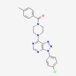 molecular formula C22H20ClN7O B2628842 (4-(3-(4-氯苯基)-3H-[1,2,3]三唑并[4,5-d]嘧啶-7-基)哌嗪-1-基)(对甲苯基)甲苯酮 CAS No. 920228-44-0