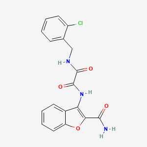 molecular formula C18H14ClN3O4 B2629781 N1-(2-carbamoylbenzofuran-3-yl)-N2-(2-chlorobenzyl)oxalamide CAS No. 920173-44-0