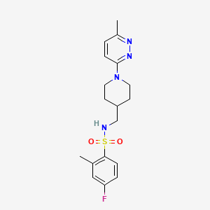 molecular formula C18H23FN4O2S B2630341 4-fluoro-2-methyl-N-((1-(6-methylpyridazin-3-yl)piperidin-4-yl)methyl)benzenesulfonamide CAS No. 1797047-53-0