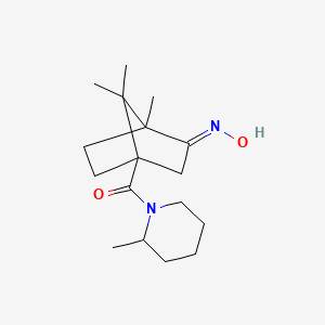 (E)-(3-(hydroxyimino)-4,7,7-trimethylbicyclo[2.2.1]heptan-1-yl)(2-methylpiperidin-1-yl)methanone