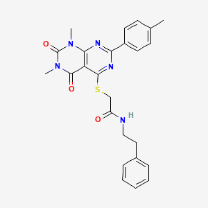 molecular formula C25H25N5O3S B2630828 2-((6,8-dimethyl-5,7-dioxo-2-(p-tolyl)-5,6,7,8-tetrahydropyrimido[4,5-d]pyrimidin-4-yl)thio)-N-phenethylacetamide CAS No. 893911-27-8