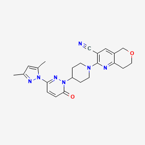 molecular formula C23H25N7O2 B2631082 2-[4-[3-(3,5-二甲基吡唑-1-基)-6-氧代吡哒嗪-1-基]哌啶-1-基]-7,8-二氢-5H-吡喃并[4,3-b]吡啶-3-碳腈 CAS No. 2379984-00-4