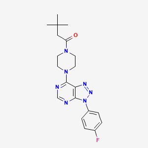 molecular formula C20H24FN7O B2631217 1-(4-(3-(4-fluorophenyl)-3H-[1,2,3]triazolo[4,5-d]pyrimidin-7-yl)piperazin-1-yl)-3,3-dimethylbutan-1-one CAS No. 923512-23-6