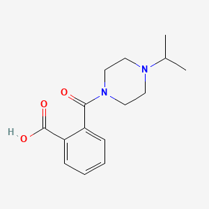 molecular formula C15H20N2O3 B2632297 2-[4-(丙-2-基)哌嗪-1-羰基]苯甲酸 CAS No. 890092-10-1
