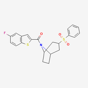 molecular formula C22H20FNO3S2 B2632938 （5-氟苯并[b]噻吩-2-基）（（1R,5S）-3-（苯磺酰基）-8-氮杂双环[3.2.1]辛烷-8-基）甲酮 CAS No. 1448030-53-2