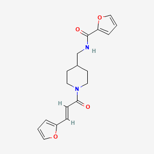 molecular formula C18H20N2O4 B2633195 (E)-N-((1-(3-(呋喃-2-基)丙烯酰基)哌啶-4-基)甲基)呋喃-2-甲酰胺 CAS No. 1235682-94-6