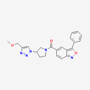 molecular formula C22H21N5O3 B2633710 5-{3-[4-(甲氧基甲基)-1H-1,2,3-三唑-1-基]吡咯烷-1-羰基}-3-苯基-2,1-苯并恶唑 CAS No. 2097909-02-7