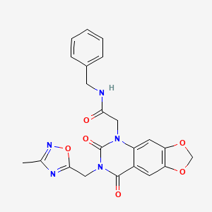 molecular formula C22H19N5O6 B2633760 N-苄基-2-[7-[(3-甲基-1,2,4-恶二唑-5-基)甲基]-6,8-二氧代-7,8-二氢[1,3]二氧杂[4,5-g]喹唑啉-5(6H)-基]乙酰胺 CAS No. 1031543-45-9