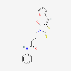 (E)-4-(5-(furan-2-ylmethylene)-4-oxo-2-thioxothiazolidin-3-yl)-N-phenylbutanamide