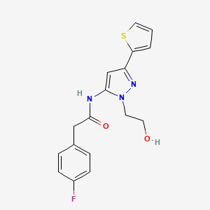 molecular formula C17H16FN3O2S B2635034 2-(4-fluorophenyl)-N-(1-(2-hydroxyethyl)-3-(thiophen-2-yl)-1H-pyrazol-5-yl)acetamide CAS No. 1226458-18-9