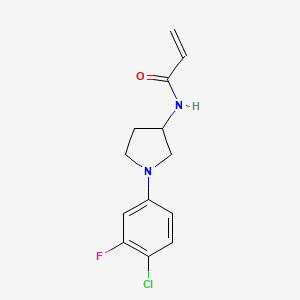 molecular formula C13H14ClFN2O B2636364 N-[1-(4-Chloro-3-fluorophenyl)pyrrolidin-3-yl]prop-2-enamide CAS No. 2210049-40-2