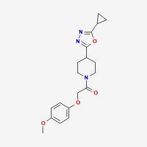 1-(4-(5-Cyclopropyl-1,3,4-oxadiazol-2-yl)piperidin-1-yl)-2-(4-methoxyphenoxy)ethanone