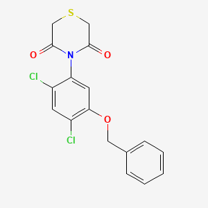 molecular formula C17H13Cl2NO3S B2638103 4-[5-(Benzyloxy)-2,4-dichlorophenyl]-3,5-thiomorpholinedione CAS No. 339015-03-1
