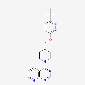 molecular formula C21H26N6O B2638174 4-[4-[(6-Tert-butylpyridazin-3-yl)oxymethyl]piperidin-1-yl]pyrido[2,3-d]pyrimidine CAS No. 2320468-16-2
