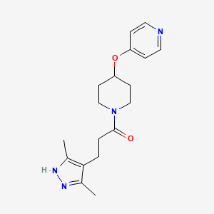 molecular formula C18H24N4O2 B2638225 3-(3,5-dimethyl-1H-pyrazol-4-yl)-1-(4-(pyridin-4-yloxy)piperidin-1-yl)propan-1-one CAS No. 2034202-52-1