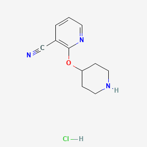 molecular formula C11H14ClN3O B2638366 2-(Piperidin-4-yloxy)nicotinonitrile hydrochloride CAS No. 1086392-82-6; 1185310-20-6