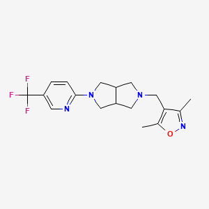 molecular formula C18H21F3N4O B2638449 3,5-Dimethyl-4-[[5-[5-(trifluoromethyl)pyridin-2-yl]-1,3,3a,4,6,6a-hexahydropyrrolo[3,4-c]pyrrol-2-yl]methyl]-1,2-oxazole CAS No. 2380077-68-7