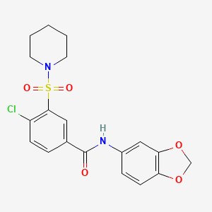 molecular formula C19H19ClN2O5S B2638697 N-(1,3-苯并二氧杂环-5-基)-4-氯-3-（哌啶-1-磺酰基）苯甲酰胺 CAS No. 802948-49-8