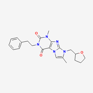 molecular formula C22H25N5O3 B2638769 1,7-dimethyl-3-(2-phenylethyl)-8-(tetrahydrofuran-2-ylmethyl)-1H-imidazo[2,1-f]purine-2,4(3H,8H)-dione CAS No. 876674-09-8
