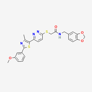 molecular formula C25H22N4O4S2 B2639033 N-(苯并[d][1,3]二氧杂环-5-基甲基)-2-((6-(2-(3-甲氧基苯基)-4-甲基噻唑-5-基)嘧啶-3-基)硫代)乙酰胺 CAS No. 1005296-63-8