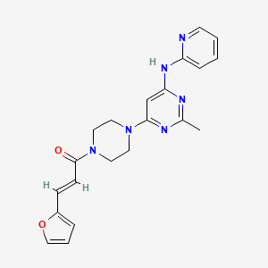 molecular formula C21H22N6O2 B2639585 (E)-3-(furan-2-yl)-1-(4-(2-methyl-6-(pyridin-2-ylamino)pyrimidin-4-yl)piperazin-1-yl)prop-2-en-1-one CAS No. 1396891-86-3