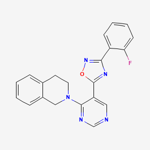 molecular formula C21H16FN5O B2639642 5-(4-(3,4-二氢异喹啉-2(1H)-基)嘧啶-5-基)-3-(2-氟苯基)-1,2,4-恶二唑 CAS No. 2034446-71-2