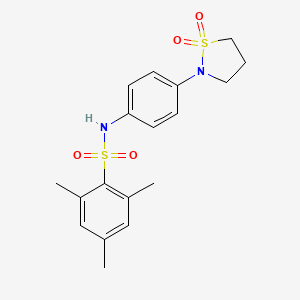 molecular formula C18H22N2O4S2 B2639757 N-[4-(1,1-dioxo-1lambda6,2-thiazolidin-2-yl)phenyl]-2,4,6-trimethylbenzene-1-sulfonamide CAS No. 949770-54-1