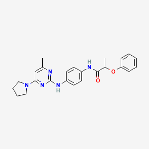 molecular formula C24H27N5O2 B2640217 N-{4-[(4-甲基-6-吡咯烷-1-基嘧啶-2-基)氨基]苯基}-2-苯氧基丙酰胺 CAS No. 923132-46-1