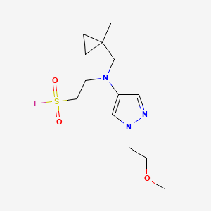 molecular formula C13H22FN3O3S B2641409 2-[[1-(2-Methoxyethyl)pyrazol-4-yl]-[(1-methylcyclopropyl)methyl]amino]ethanesulfonyl fluoride CAS No. 2411275-27-7