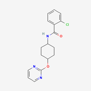 molecular formula C17H18ClN3O2 B2641430 2-chloro-N-((1r,4r)-4-(pyrimidin-2-yloxy)cyclohexyl)benzamide CAS No. 2034400-39-8