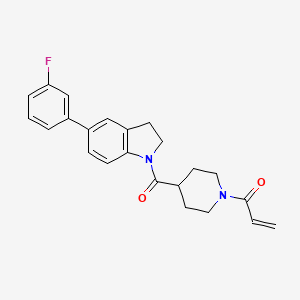 1-[4-[5-(3-Fluorophenyl)-2,3-dihydroindole-1-carbonyl]piperidin-1-yl]prop-2-en-1-one