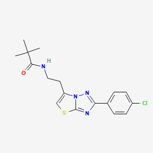 molecular formula C17H19ClN4OS B2643050 N-(2-(2-(4-氯苯基)噻唑并[3,2-b][1,2,4]三唑-6-基)乙基)叔丁酰胺 CAS No. 894035-82-6