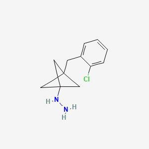 molecular formula C12H15ClN2 B2644740 [3-[(2-Chlorophenyl)methyl]-1-bicyclo[1.1.1]pentanyl]hydrazine CAS No. 2287272-97-1