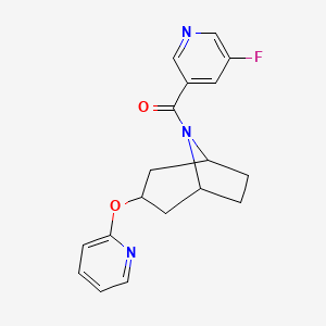 molecular formula C18H18FN3O2 B2645295 (5-fluoropyridin-3-yl)((1R,3s,5S)-3-(pyridin-2-yloxy)-8-azabicyclo[3.2.1]octan-8-yl)methanone CAS No. 2109175-84-8