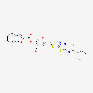 molecular formula C23H21N3O6S2 B2645338 6-(((5-(2-ethylbutanamido)-1,3,4-thiadiazol-2-yl)thio)methyl)-4-oxo-4H-pyran-3-yl benzofuran-2-carboxylate CAS No. 877642-39-2