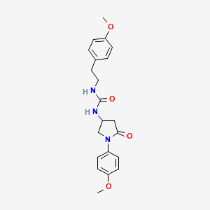 molecular formula C21H25N3O4 B2645780 1-(4-甲氧基苯乙基)-3-(1-(4-甲氧基苯基)-5-氧代吡咯烷-3-基)脲 CAS No. 894028-69-4