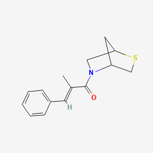 (E)-1-(2-thia-5-azabicyclo[2.2.1]heptan-5-yl)-2-methyl-3-phenylprop-2-en-1-one