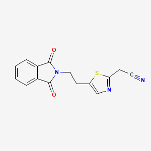 molecular formula C15H11N3O2S B2645957 2-{5-[2-(1,3-dioxo-1,3-dihydro-2H-isoindol-2-yl)ethyl]-1,3-thiazol-2-yl}acetonitrile CAS No. 860786-82-9