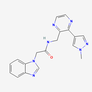 2-(1H-benzo[d]imidazol-1-yl)-N-((3-(1-methyl-1H-pyrazol-4-yl)pyrazin-2-yl)methyl)acetamide