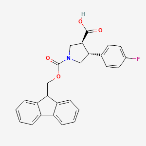 molecular formula C26H22FNO4 B2646263 (3S,4R)-1-(9H-芴-9-基甲氧羰基)-4-(4-氟苯基)吡咯烷-3-羧酸 CAS No. 2127056-86-2