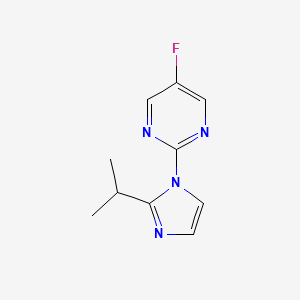 molecular formula C10H11FN4 B2646384 5-fluoro-2-[2-(propan-2-yl)-1H-imidazol-1-yl]pyrimidine CAS No. 2319723-74-3